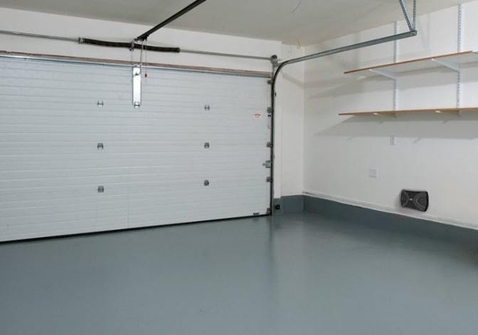 Garage - Commercial dehumidifiers